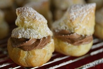 chocolate cream puffs